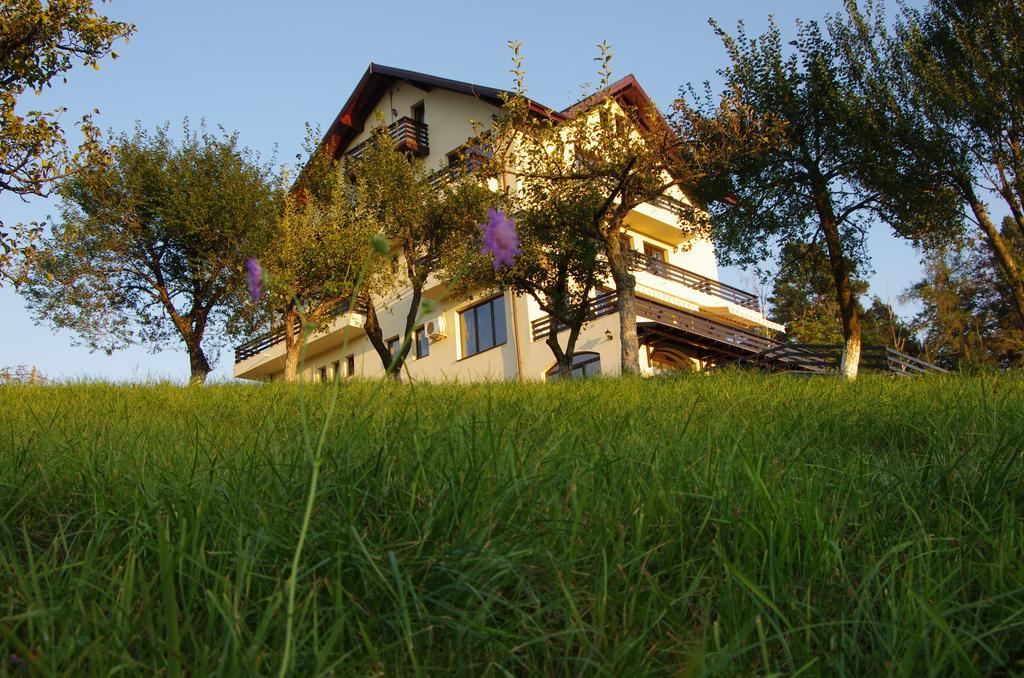 Pensiunea Toscana บราชอฟ ภายนอก รูปภาพ